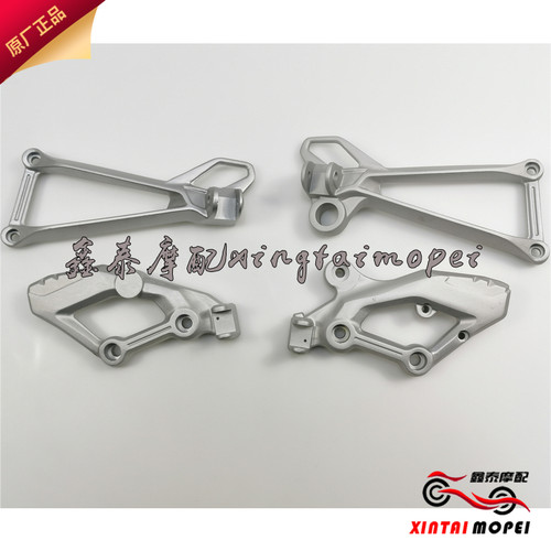 适用于飓风BJ300GS-C/302R左右后脚蹬支架后搁脚支架原厂配件