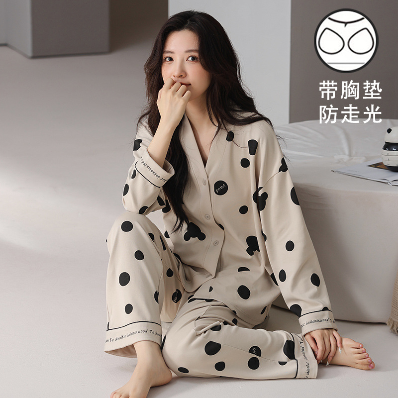 秋冬季长袖睡衣女款可外穿自带胸垫固定休闲宽松开衫有口袋家居服