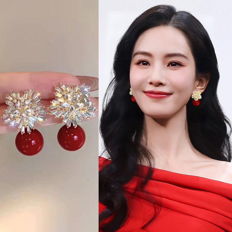 红色珍珠款雪花耳钉轻奢高级感气质大气耳环耳坠新款新年喜庆耳饰,饰品/流行首饰/时尚饰品新,耳钉,淘宝优惠券,粉丝福利购,淘宝优惠卷