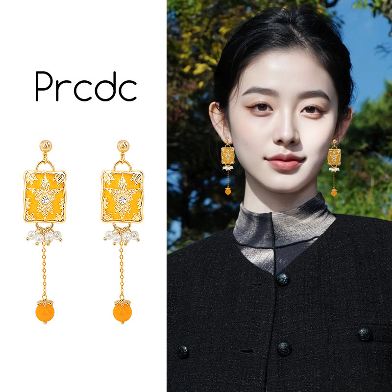 新中式方牌流苏耳环女款2025新款独特漂亮耳钉耳坠设计感旗袍耳饰,饰品/流行首饰/时尚饰品新,耳环,淘宝优惠券,粉丝福利购,淘宝优惠卷