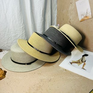 日系极简风小皮带装饰草编平顶帽女夏季新款遮阳防晒显脸小草帽潮