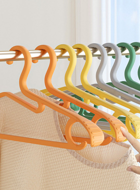 衣架无痕挂衣家用防滑塑料晾衣撑子防肩角不起包加粗凉晒衣服收纳