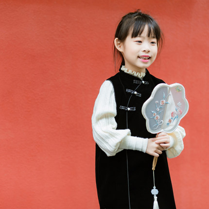 拜年服女童旗袍秋冬季民国复古改良丝绒儿童连衣裙洋气宝宝中国风