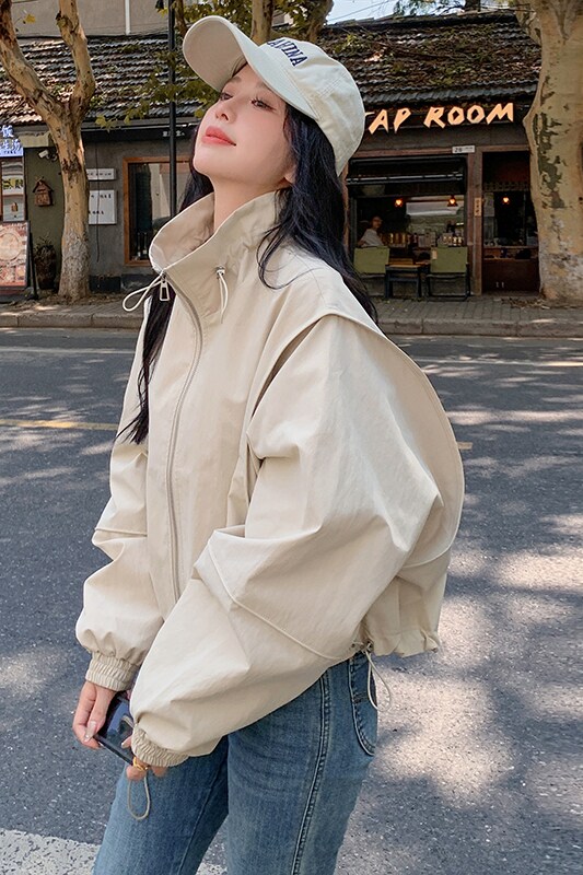 设计拼接棒球服女春秋米色立领夹克又酷又飒超好看6035P135K198,女装短外套,维壹