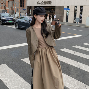 美拉德PU皮衣连衣裙套装女2025秋新款气质时尚洋气高腰裙子两件套图片