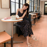 粉色开衫+碎花裙