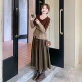 超火渐变色小香风裙女春秋2025新款盐系轻熟穿搭半身裙，女装连衣裙，维壹
