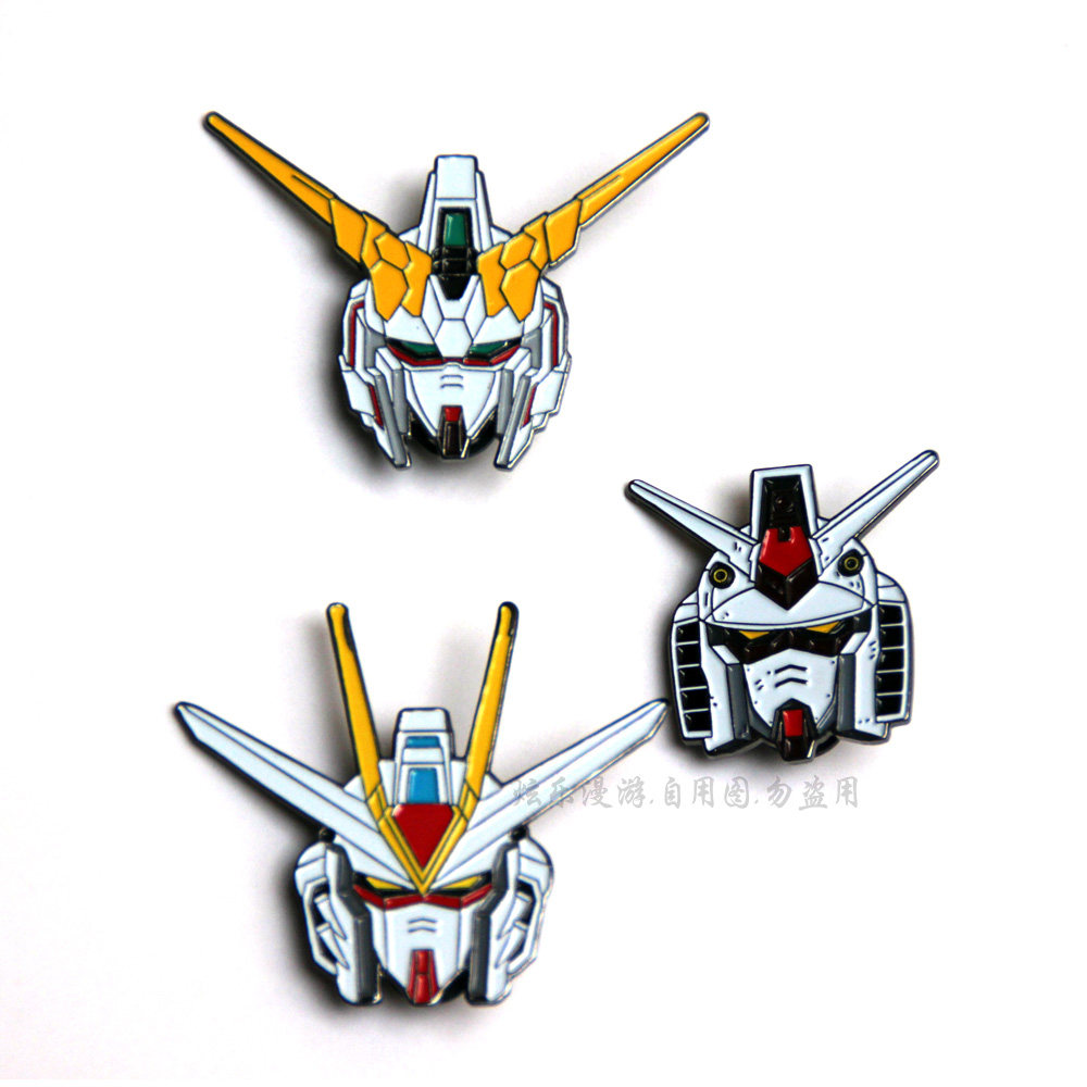 优质动漫周边pin 机动战士高达胸针徽章 机器人金属别针书包饰品
