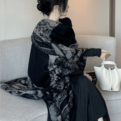 气质高级感印花保暖仿羊绒披肩女