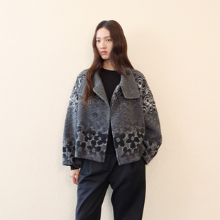 sesaar赛萨 花朵印花长袖 外套2026新款 铅墨黑Selma赛尔玛短款