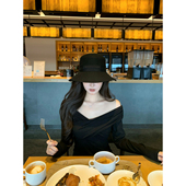 黑色弹力针织交叉露肩打底衫 GYOKUU 黑天鹅