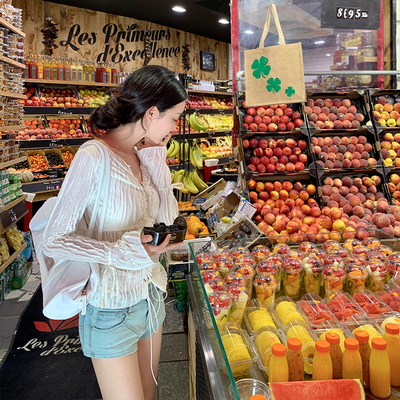 【7折】GYOKUU 微透奶白色系带上衣