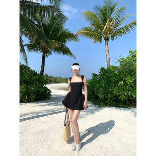 GYOKUU 【网球女孩】黑色可调节肩带吊带款连衣裙