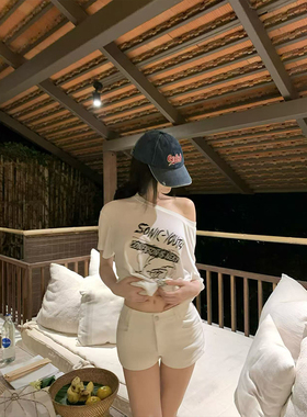 GYOKUU 2025ss 白色百搭弹力修身短裤