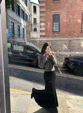 GYOKUU【画廊女孩】2026ss 黑色超弹毛针织半身裙鱼尾裙