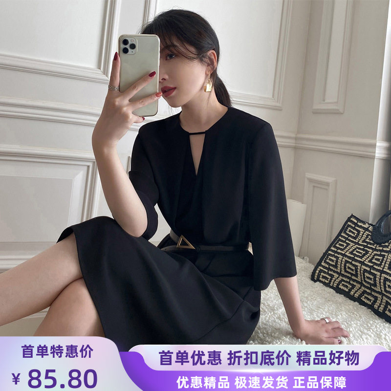 小黑裙轻奢名媛连衣裙