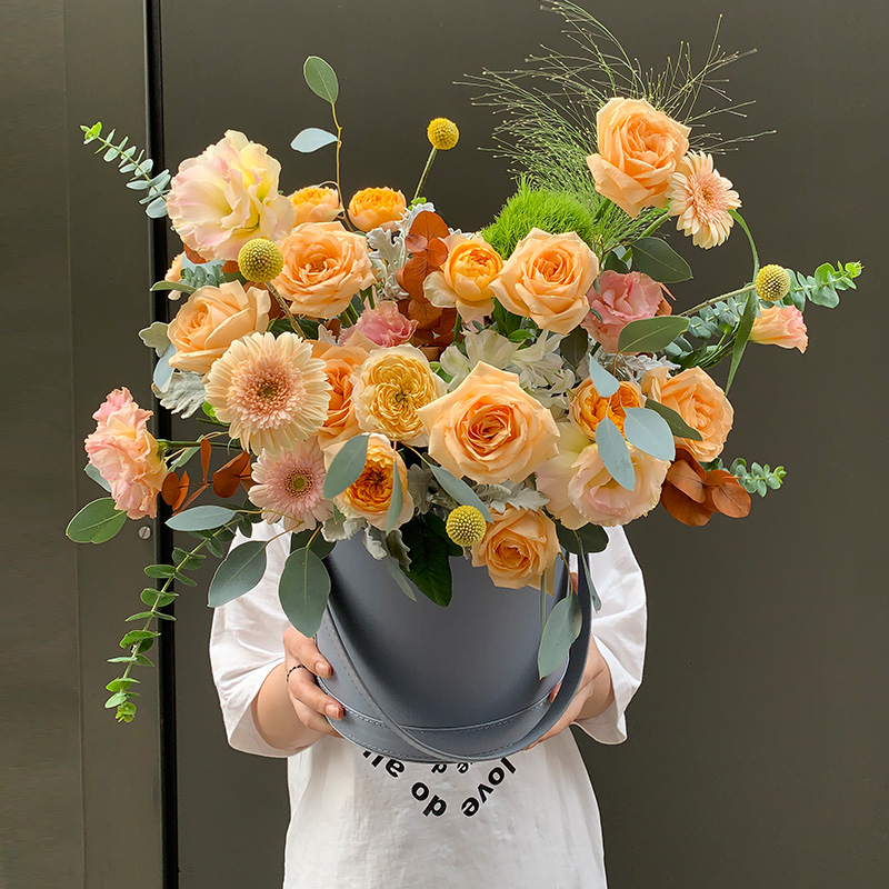杭州鲜花速递同城送上门玫瑰花郁金香抱抱桶花束爱人生日订送花店