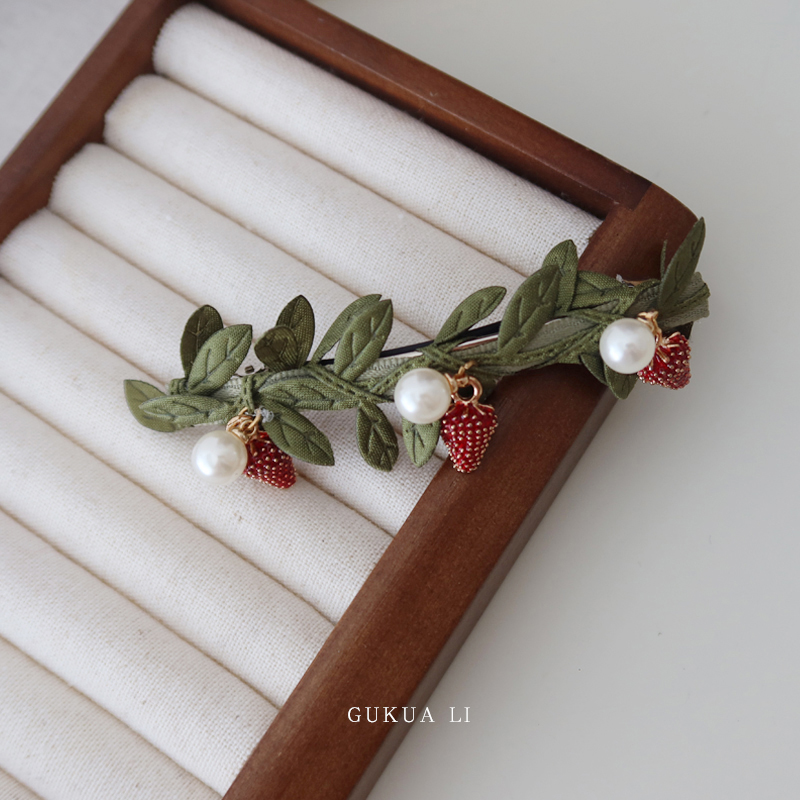 GUKUALI 2025春夏新款草莓弹簧夹森系少女百搭格林系后脑勺发夹