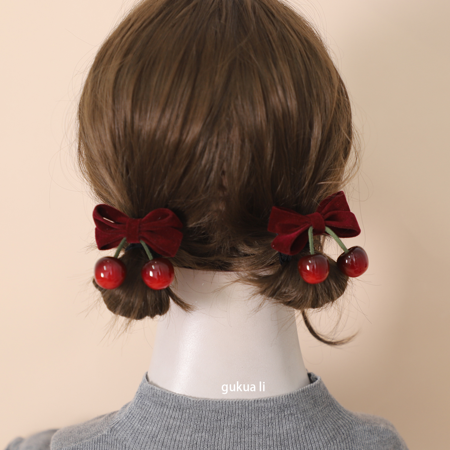 新款丝绒蝴蝶结樱桃发夹