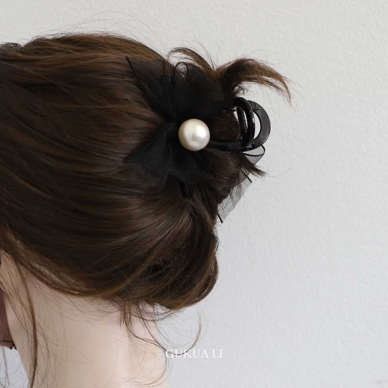 GUKUALI黑色蝴蝶结珍珠抓夹