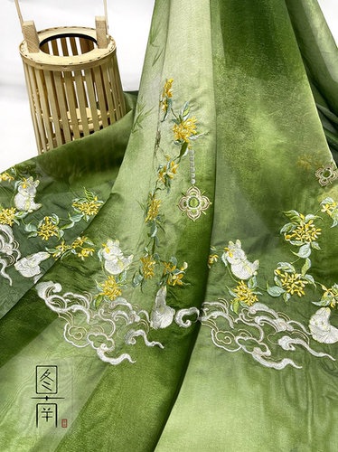 化纤汉服古风国风桂花兔