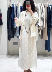 刺绣花朵长袖 新款 连衣裙 2026秋季 原创设计品牌女装