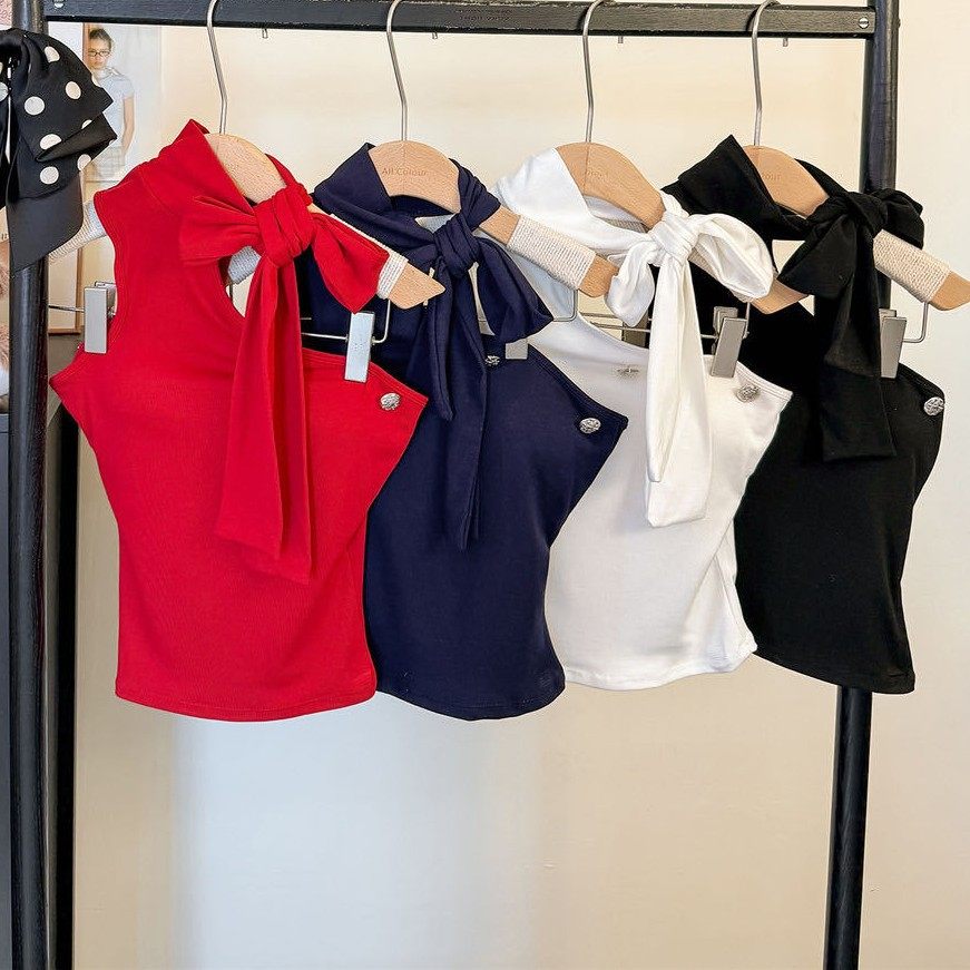 辣妹复古金属扣镂空挂脖背心女夏设计感小众露肩修身无袖打底上衣,女士内衣/男士内衣/家居服,吊带/背心/T恤/打底/肌底衣,淘宝优惠券,粉丝福利购,淘宝优惠卷