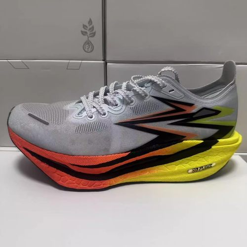 361飞燃4跑步马拉松全掌碳板竞速