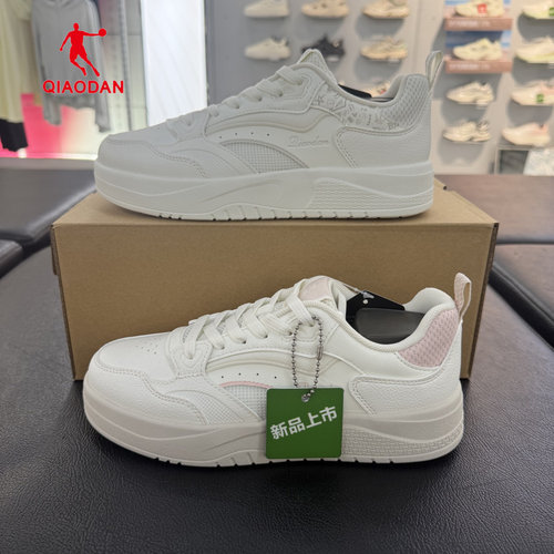 乔丹板鞋女鞋轻便休闲鞋运动鞋