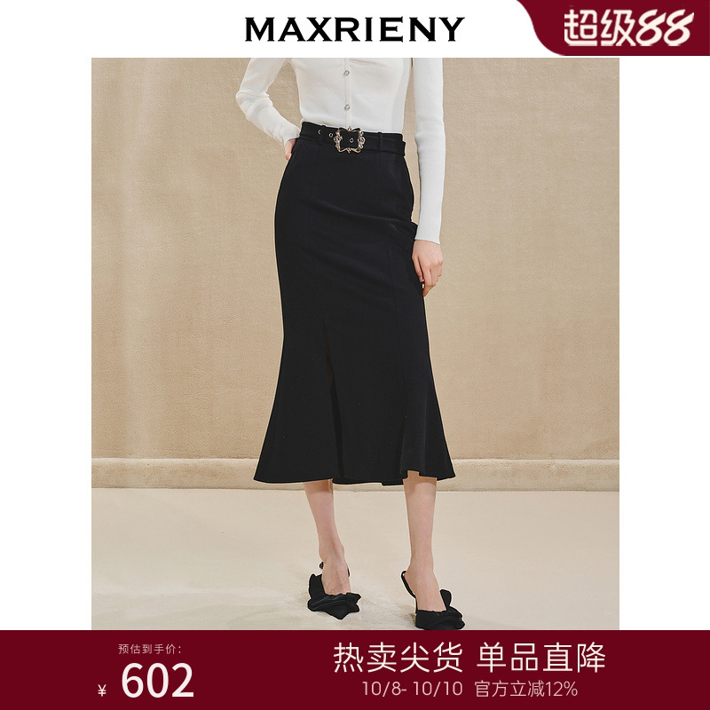 下摆开衩设计	烫钻点缀	宫廷风日字扣腰带