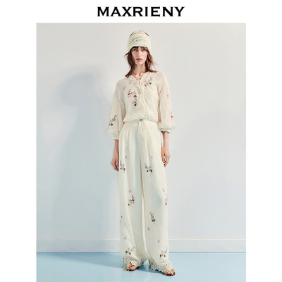 立体蝴蝶刺绣、落肩泡泡袖