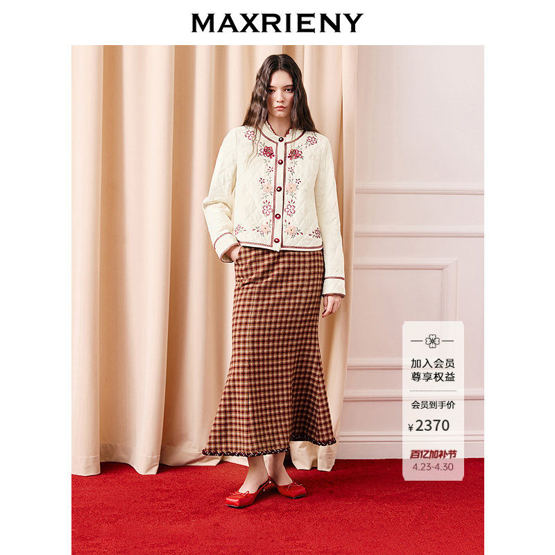 MAXRIENY2026春季立体花卉刺绣棉服外套菱格绗缝新年穿搭复古女装