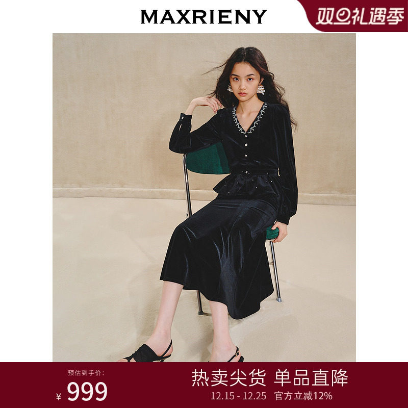 修身显瘦	复古典雅黑色，浪漫百搭