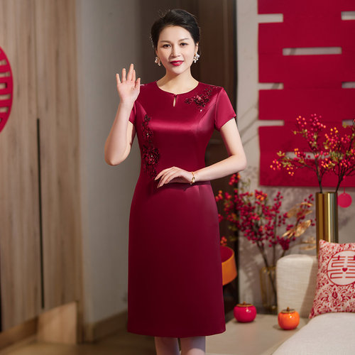 婚宴妈妈复古礼服改良旗袍酒红色