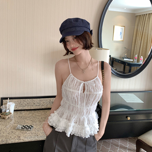 程一梨 白色水滴领镂空堆褶系带吊带抹胸蕾丝花边木耳边下摆上衣