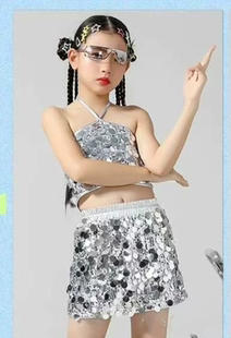 辣妹防走光裤黑色亮片短裤女团爵士舞挂脖吊带背心演出服套装