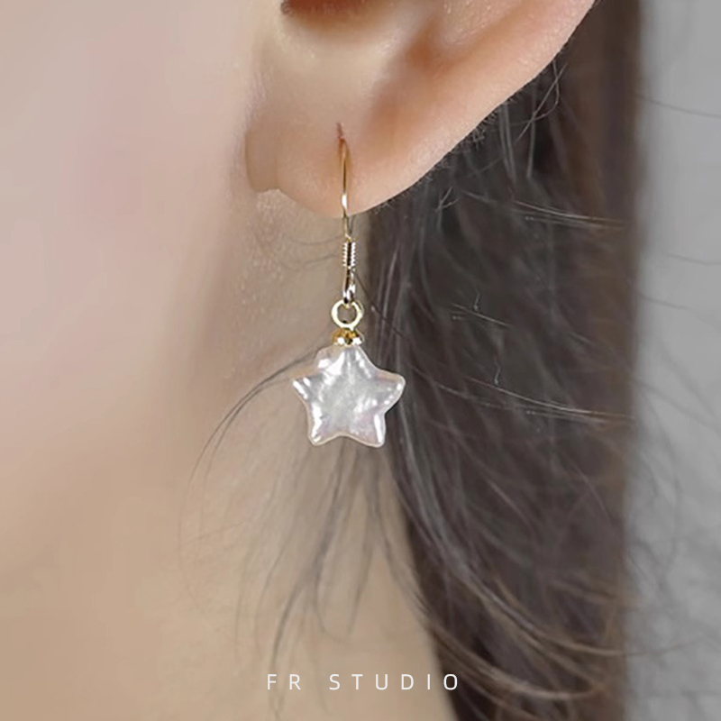 小巧可爱巴洛克珍珠星星耳环