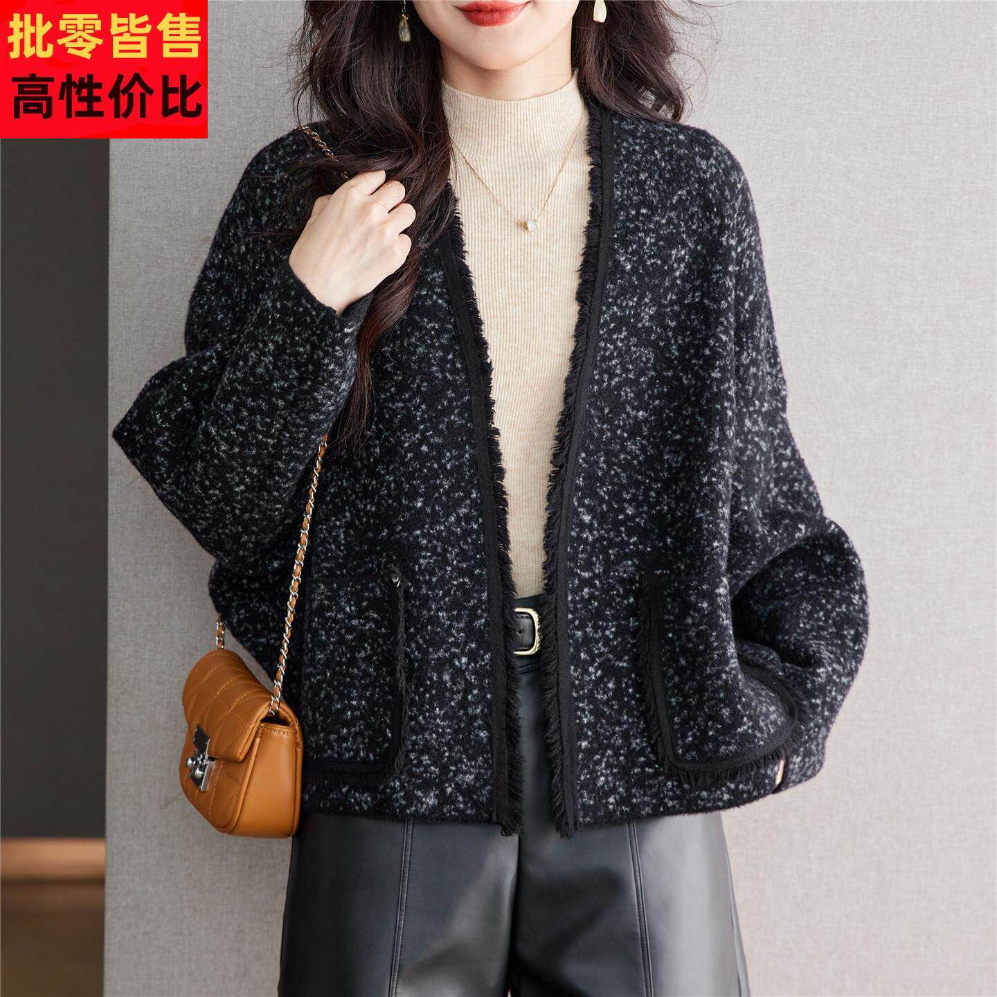 黑色流苏蝙蝠袖毛呢外套女春秋2026秋冬新款韩版v领呢子开衫上衣