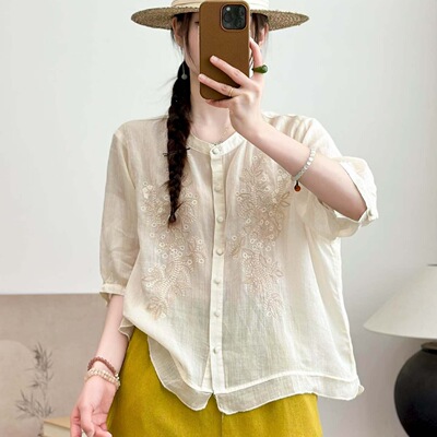 园园美衣新品 苎麻刺绣衬衫女 文艺复古宽松圆领五分袖上衣 8745