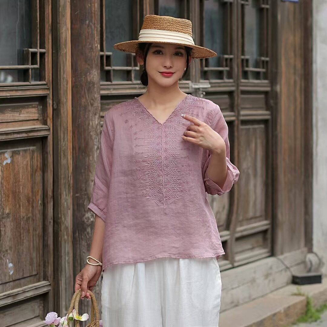 园园美衣夏款苎麻短袖复古刺绣大码宽松半袖女V领民族风小衫图片