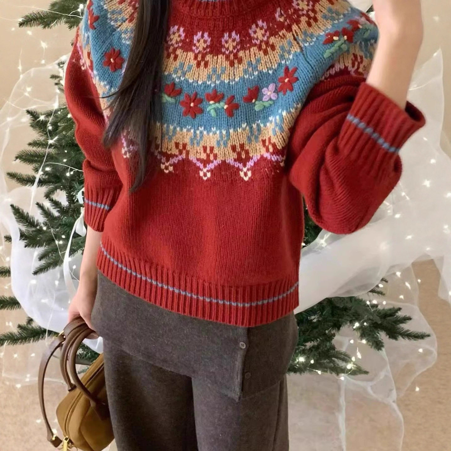 园园美衣岛刺绣提花软糯套头针织衫新款2026年秋冬季绝美大码女装