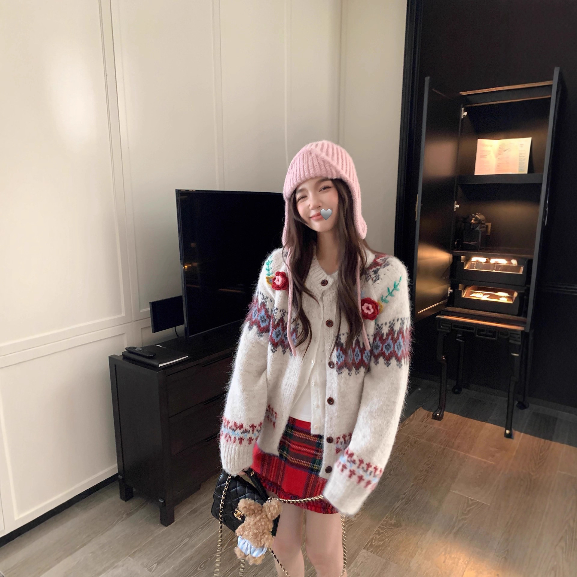 园园美衣色毛衣开衫女2026新款秋冬慵懒风针织外套复古高级感上衣