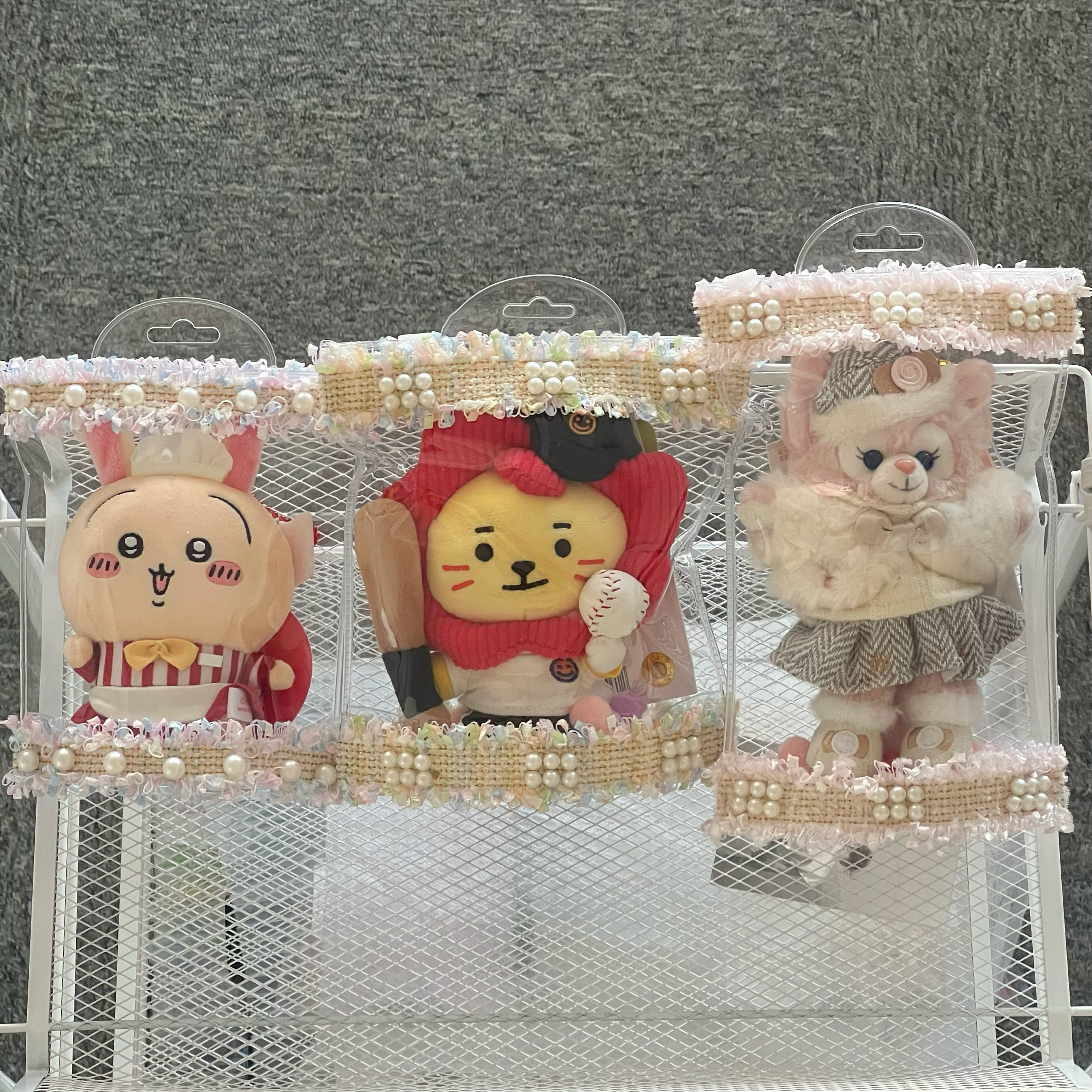 迪士尼贝儿拉布布莱阳乌萨奇素龙三丽鸥挂件钥匙扣透明娃包保护套