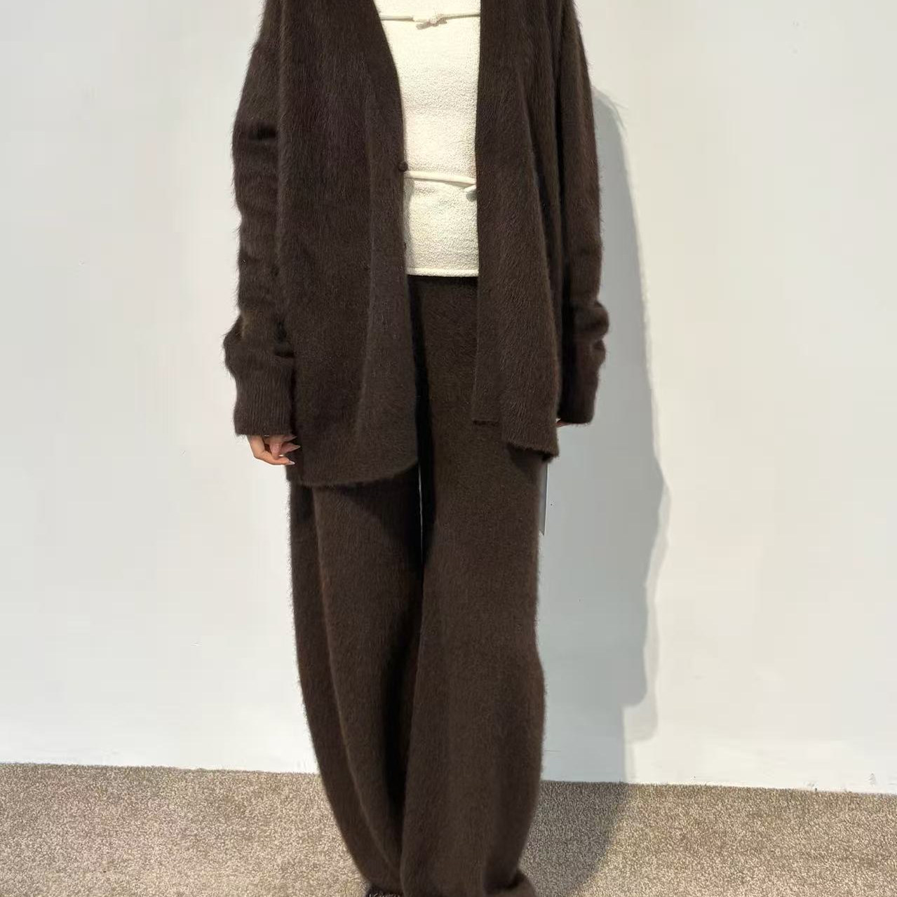 Swaying/knit | 25秋冬新款深棕色牦牛拉绒开衫外套+长裤