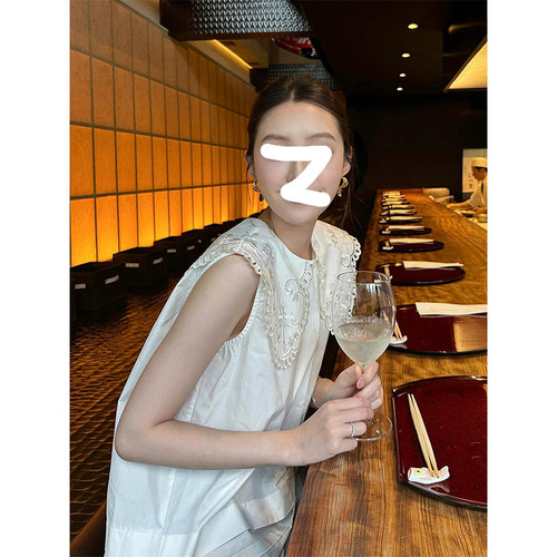 HUAX 当天发 甜美气质娃娃领无袖背心衬衫女夏季法式镂空刺绣上衣