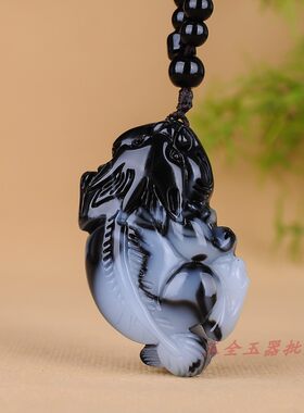 和田玉金蟾挂件青花玉打麻将神器