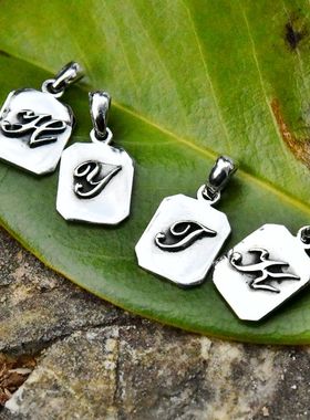 清仓泰国进口男女复古简约字母小方牌泰银吊坠925纯银锁骨坠小众