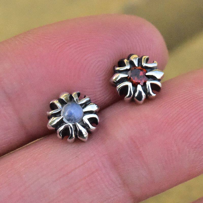 进口925纯银镶石榴石月光石十字架朋克泰银耳钉男女经典欧美饰品