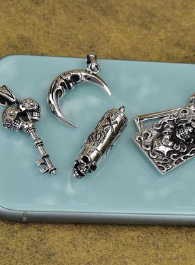 进口男女朋克嘻哈月亮骷髅头钥匙子弹小丑扑克牌925纯银吊坠挂件