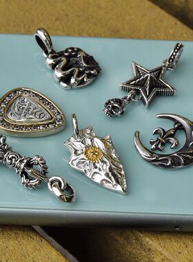 复古小众款五星骷髅金刚杵锚花月亮锦鲤镶钻拨片泰银925纯银吊坠